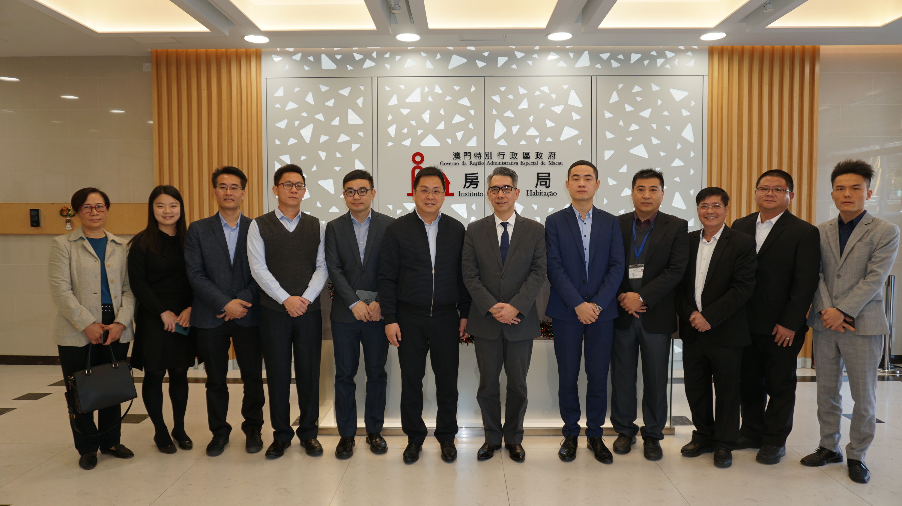 Visita da Aliança de Povo de Instituição de Macau - Fot. 1
